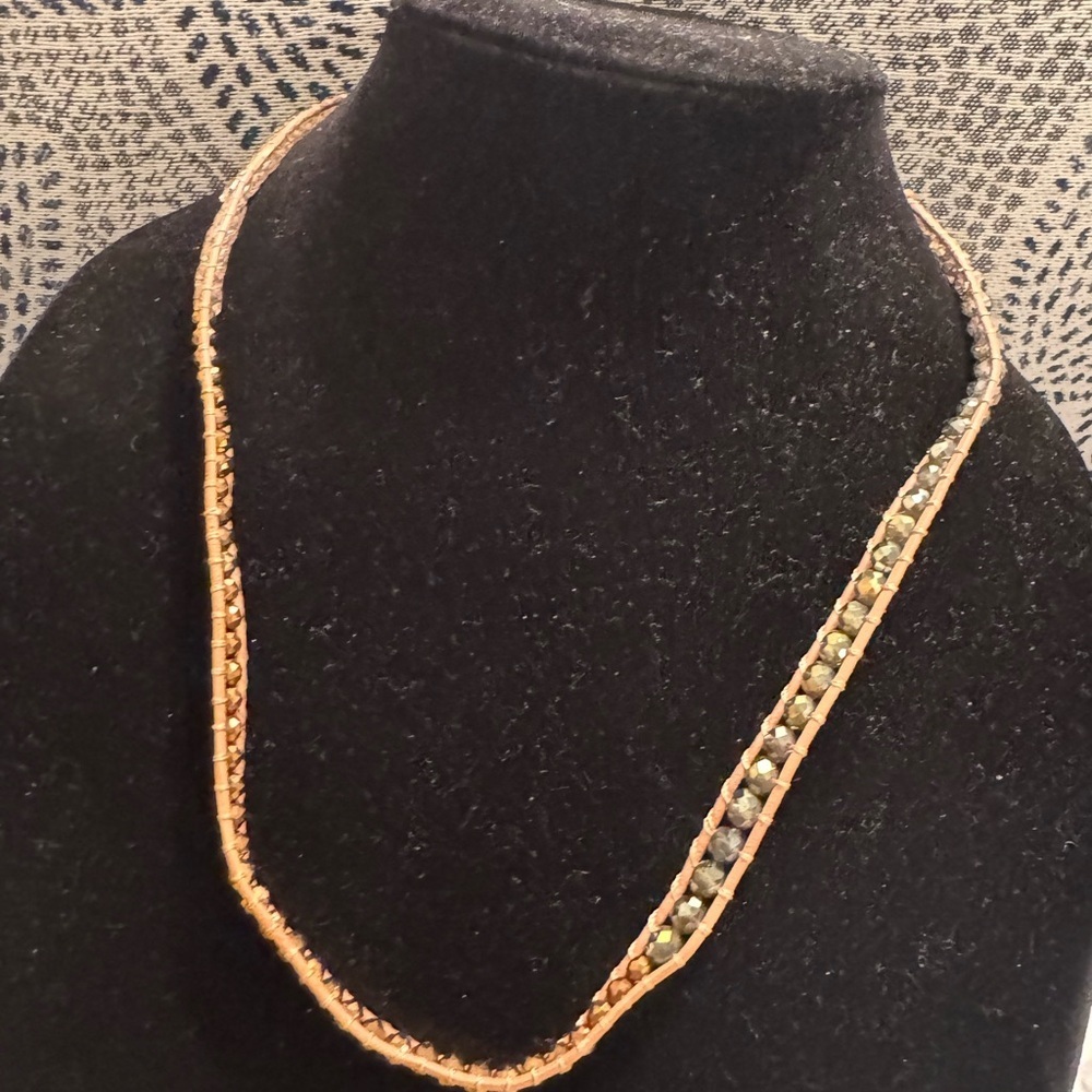 Victoria Emerson Elegant Beaded Necklace with Gold Accents
